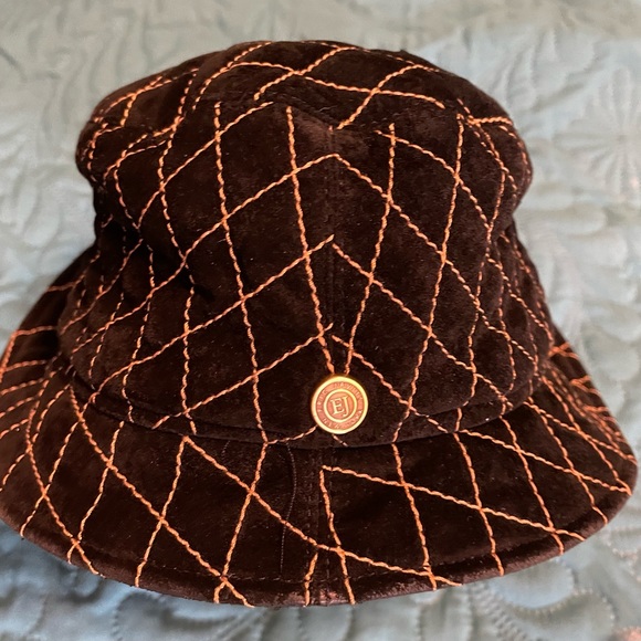 Eric Javits, water resistant hat.  Beautiful condition. - Picture 3 of 8